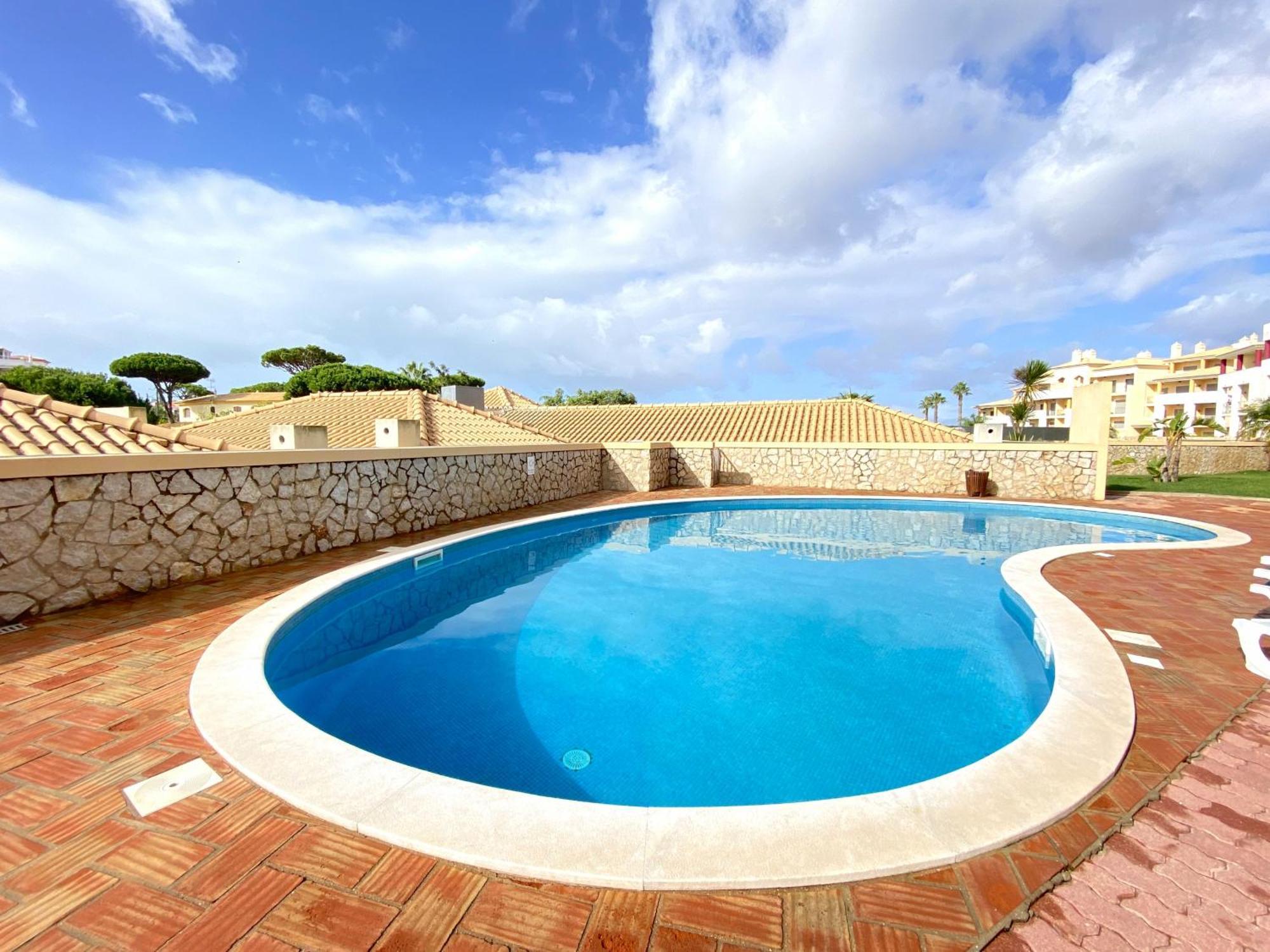 Ferienwohnung Albufeira Sunny Style With Pool By Homing Exterior foto